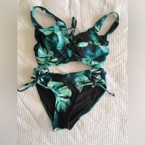 EUC Cupshe Bikini-sz M